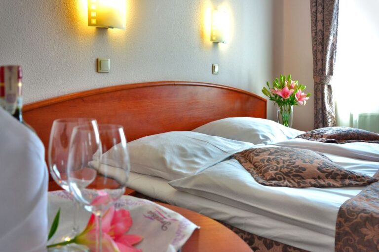 Kurzurlaub in NRW: die schönsten Ziele fürs Wochenende Kurzurlaub NRW – gemütliches Hotelzimmer